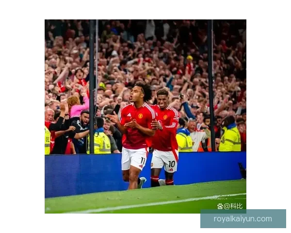 曼联防守漏洞频现，球队需紧急检讨以提升竞争力