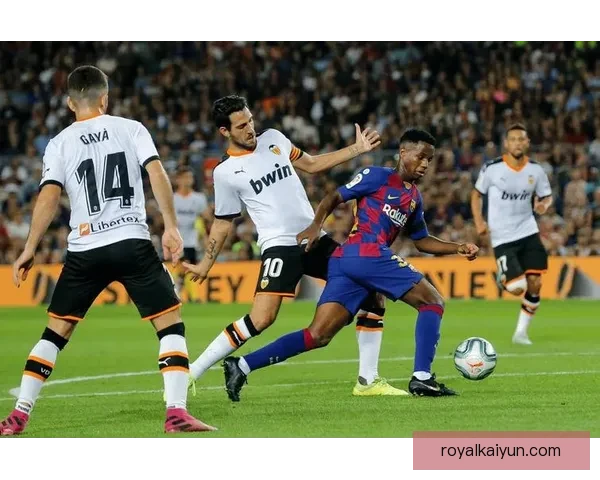 图赫尔防守体系逐渐成熟，球队表现稳健，信心不断增强